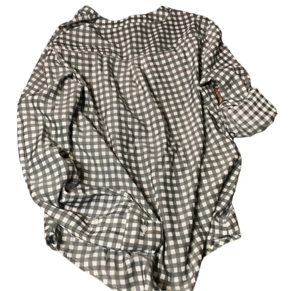 Espress XS adjustable arms blouse, roll tab sleeve, checkered - Picture 5 of 5